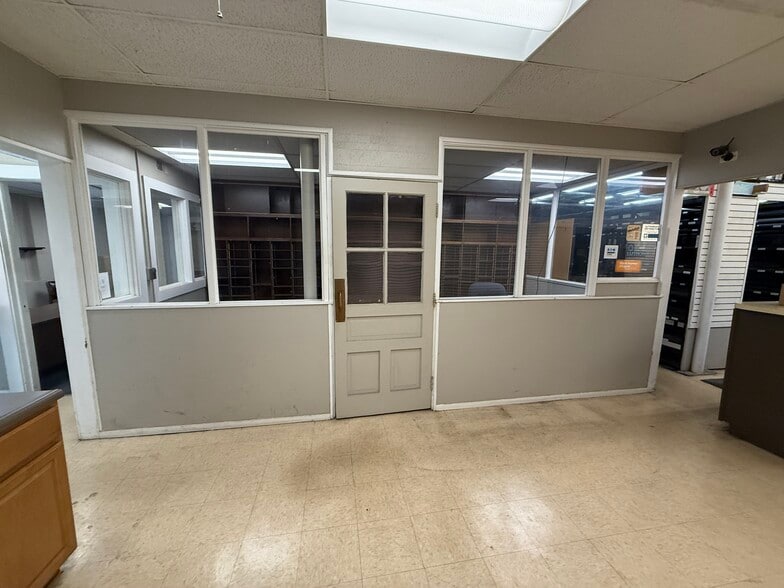 More Photos Of 917 Webster St, Dayton Warehouse For Sale