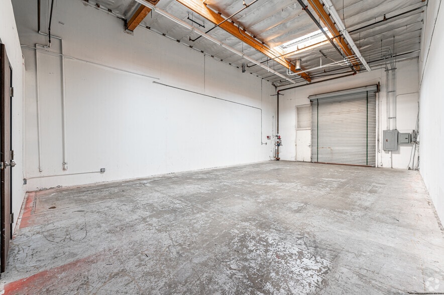 More Photos Of 20265 E Valley Blvd, Walnut Unknown For Lease