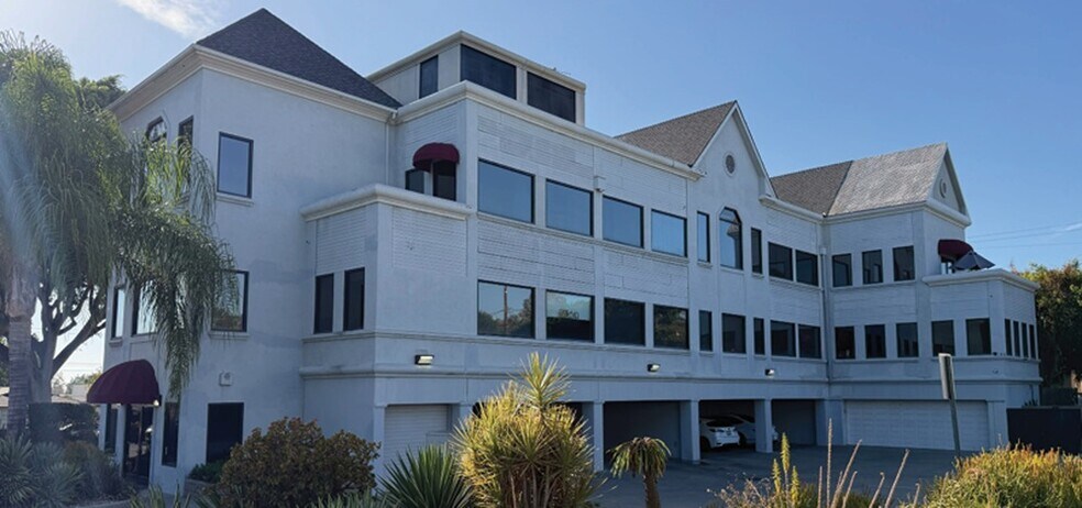 More Photos Of 7740 Painter Ave, Whittier Office For Sale