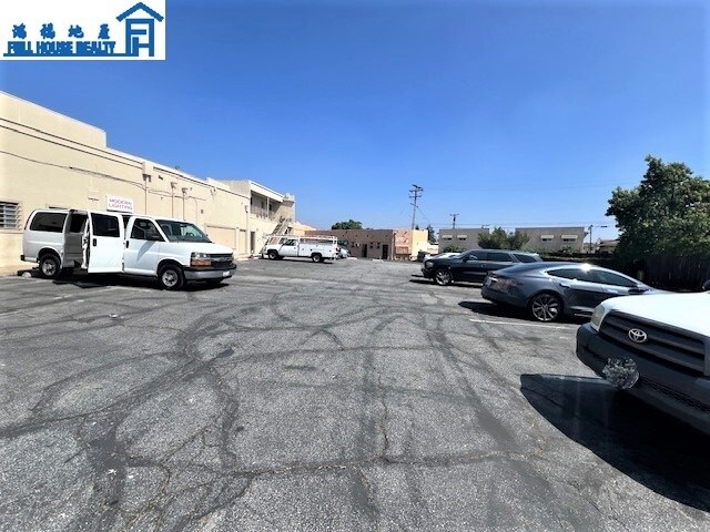 More Photos Of 9022-9040 Las Tunas Dr, Temple City Storefront For Lease