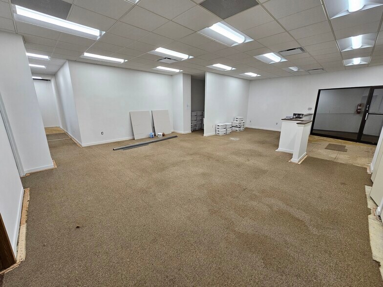 More Photos Of 710 Fifth Ave, Pittsburgh Office Residential For Sale