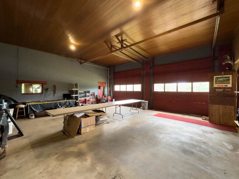 More Photos Of 31647 Charleston Rd, Leon Storefront For Sale