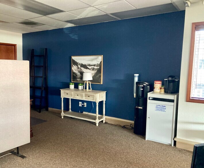 More Photos Of 614 Harrison St, Sumner Office Residential For Lease