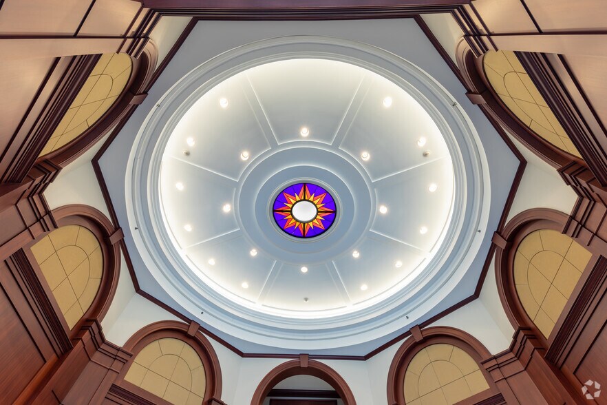 More Photos Of 4720 Piedmont Row Dr, Charlotte Office For Lease