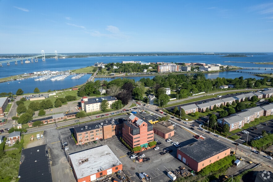 More Photos Of 221 3rd St, Newport Office For Lease