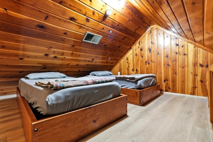More Photos Of 1355 E Christopher Creek Loop, Payson Hotel For Sale