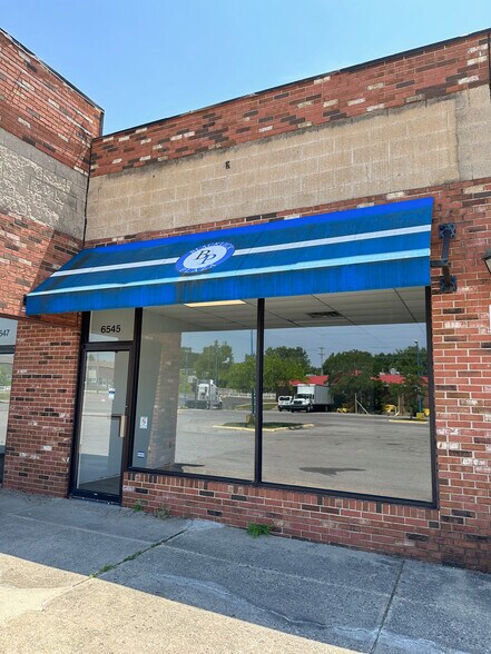 More Photos Of 6511-6577 E Livingston Ave, Reynoldsburg Unknown For Lease