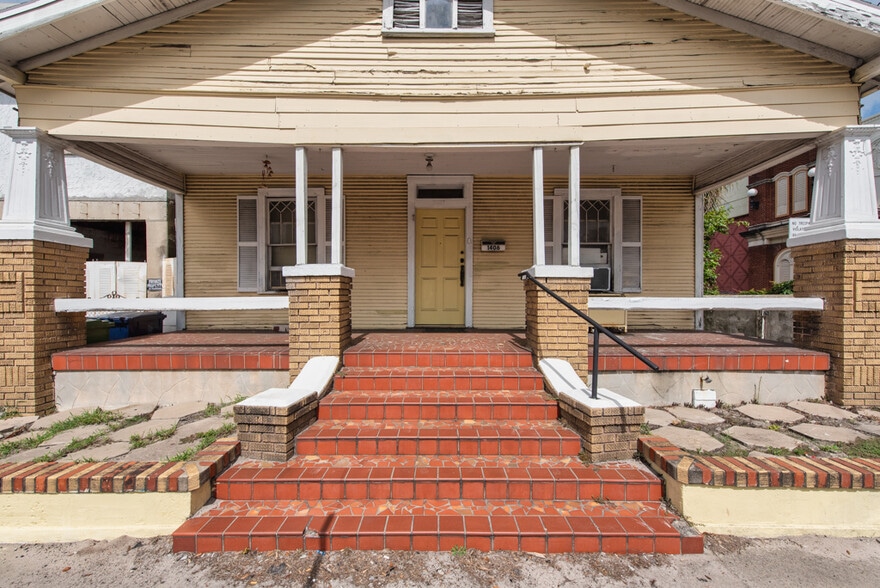 More Photos Of 1406 N Howard Ave, Tampa Office For Sale