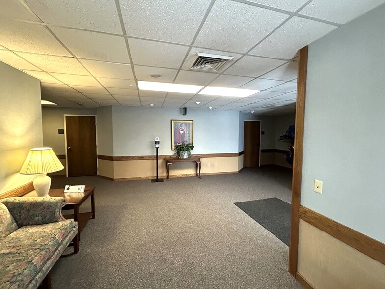 More Photos Of 1566 Middle rd, Oneida Religious Facility For Sale