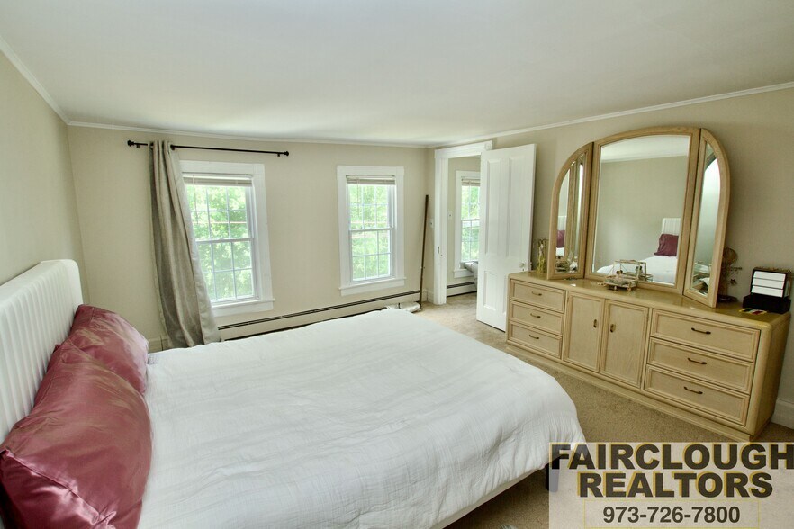More Photos Of 224 Glen Rd, Sparta Apartments For Sale