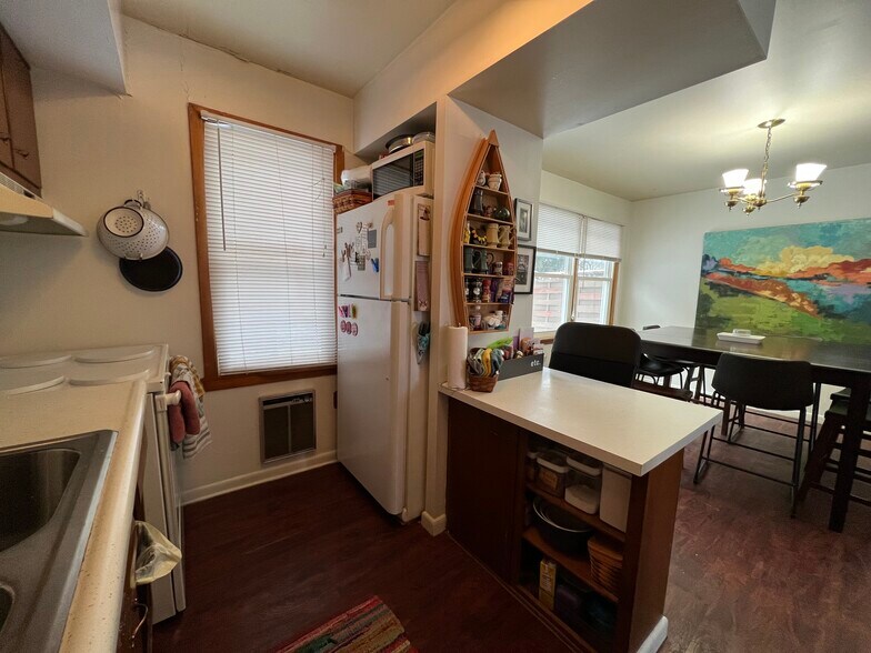 More Photos Of 726 S Huron St, Cheboygan Apartments For Sale