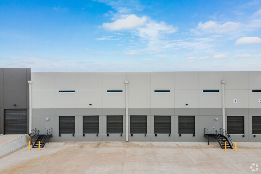 More Photos Of 3525 Carder Ct, Highlands Ranch Unknown For Lease