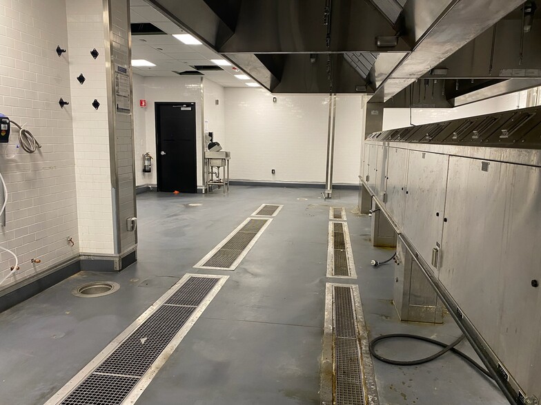 More Photos Of 1245 Worcester St, Natick General Retail For Lease