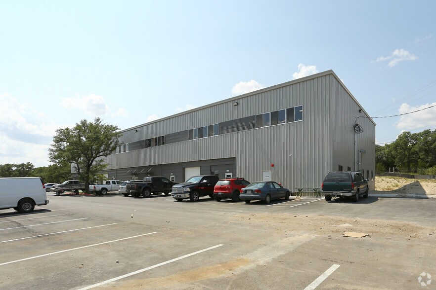 More Photos Of 11210 W Highway 290, Austin Manufacturing For Lease