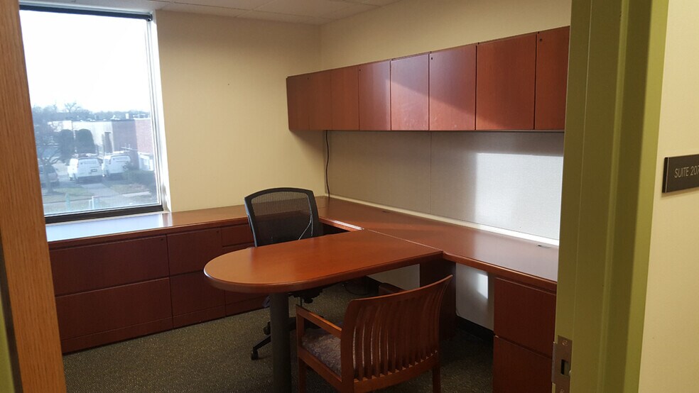 More Photos Of 405 Shawmut Ave, La Grange Self Storage For Lease