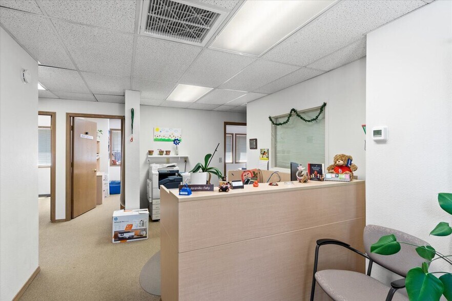 More Photos Of 405 N Beaver St, Flagstaff Office For Sale