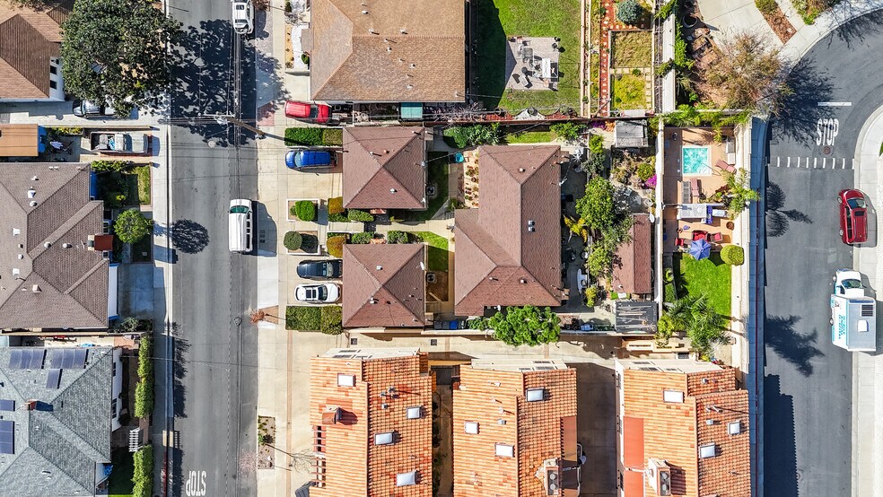 More Photos Of 529 E Walnut Ave, El Segundo Apartments For Sale