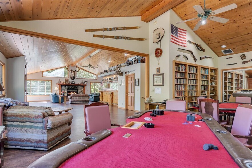 More Photos Of 22732 Middle Camp rd, Sonora Hotel For Sale