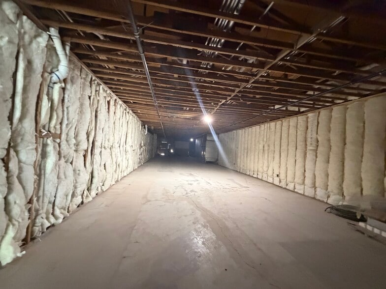 More Photos Of 1551 S Commerce St, Las Vegas Storefront For Lease