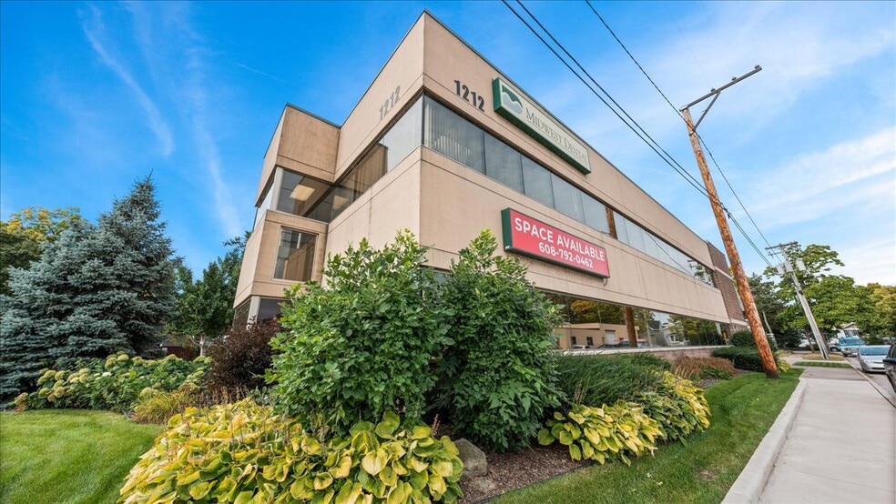 Primary Photo Of 1212 Horton St, La Crosse Office For Lease