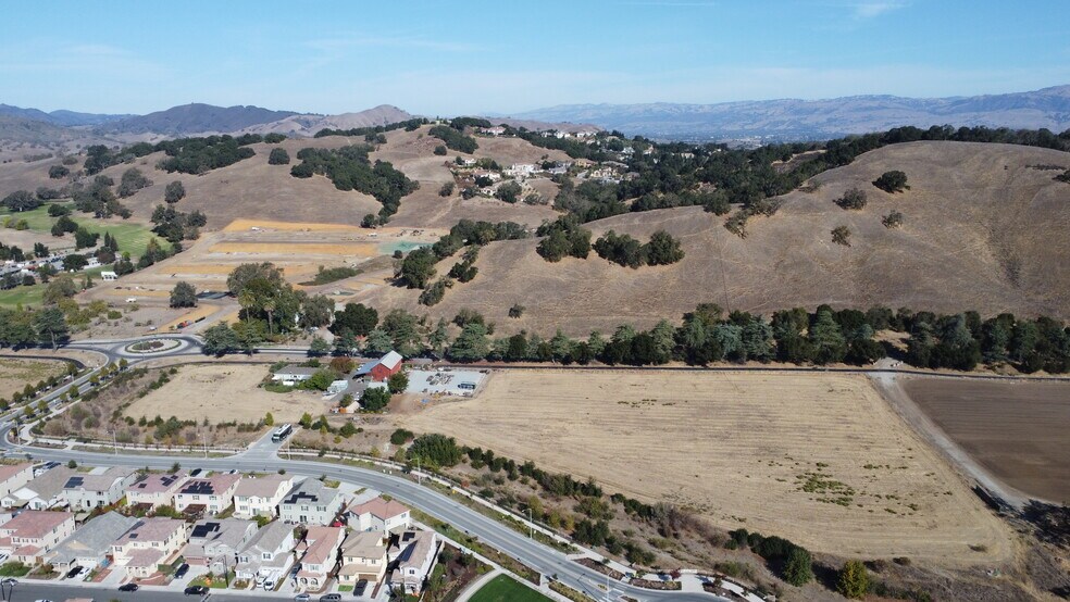 More Photos Of 2480 Hecker Pass Hwy, Gilroy Land For Sale