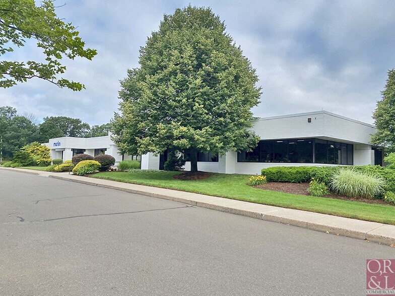 More Photos Of 10 Research Pky, Wallingford Manufacturing For Lease