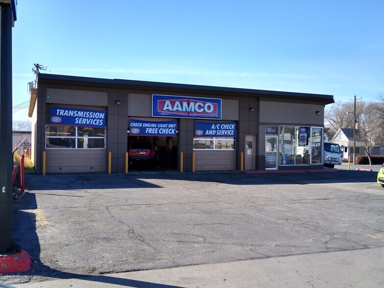Primary Photo Of 95 W Main St, American Fork Auto Repair For Sale