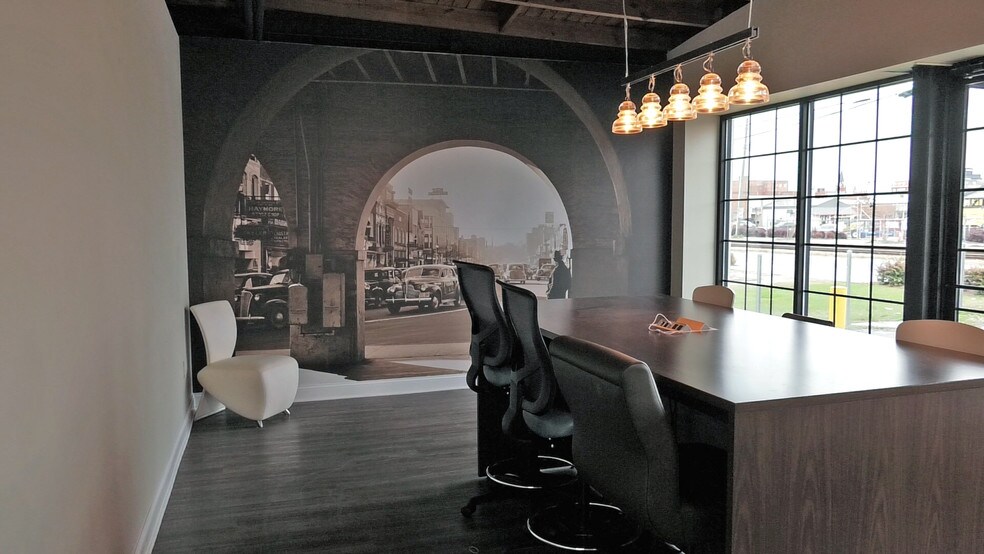 More Photos Of 228-230 Winslow St, Fayetteville Loft Creative Space For Sale
