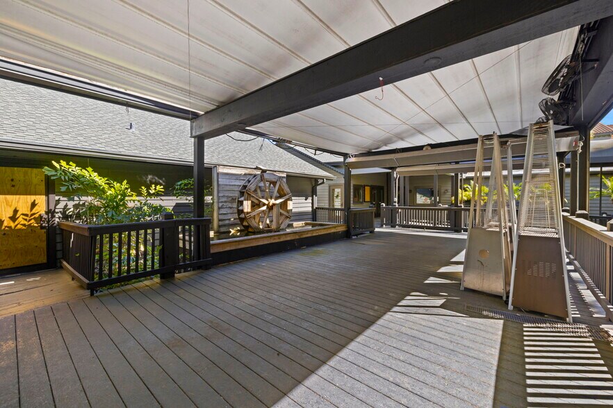 More Photos Of , Tampa General Retail For Sale