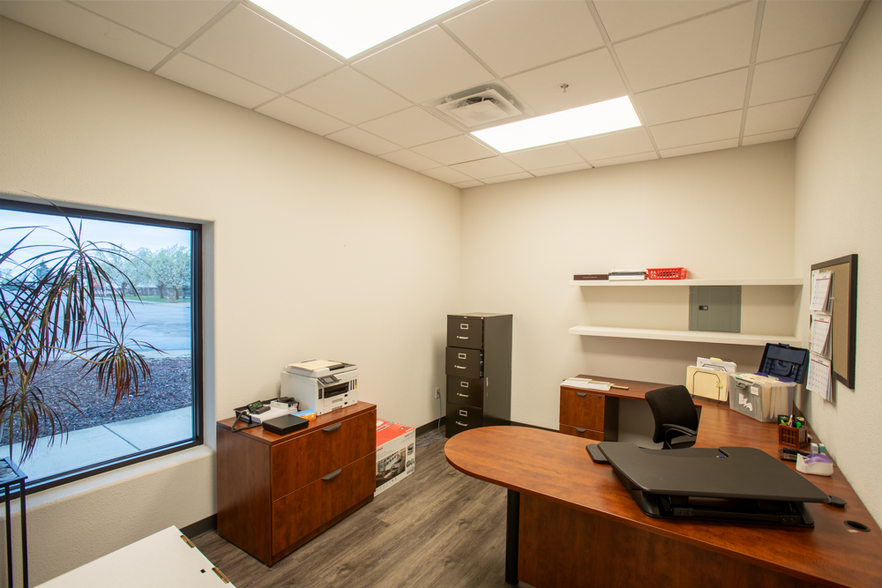 More Photos Of 1691 Zachi Way, Redding Specialty For Sale