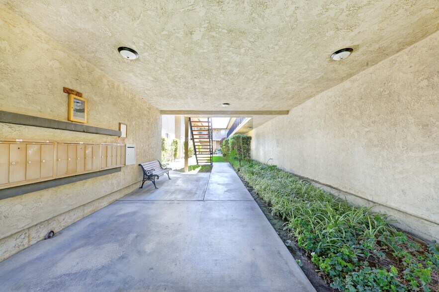 More Photos Of 12024 Bellflower Blvd, Downey Apartments For Sale