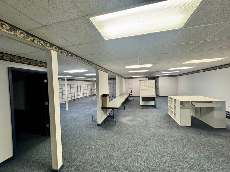 More Photos Of 609 S Ridgewood Ave, Daytona Beach Office For Sale