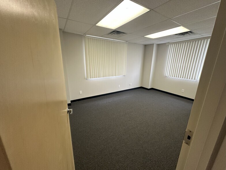 More Photos Of 3625 Hutchinson Rd, Cumming Office For Lease