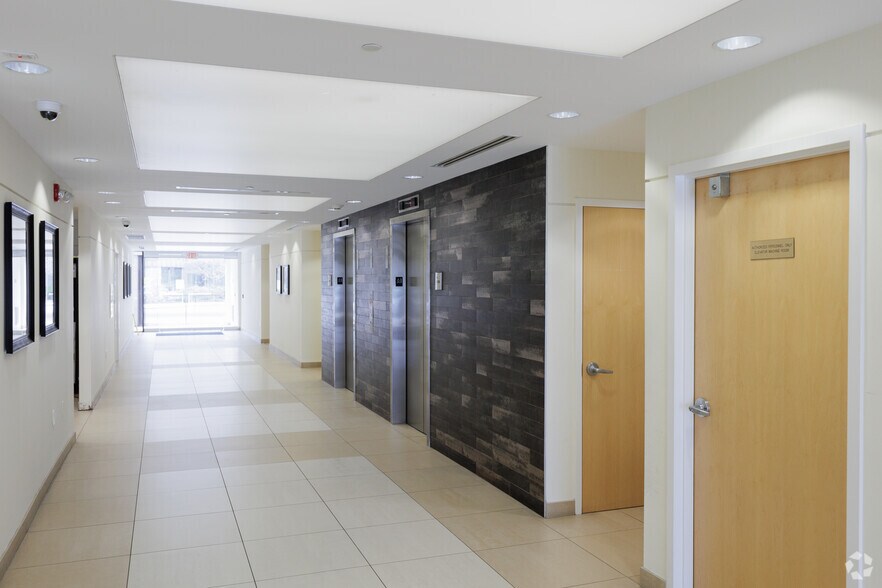 More Photos Of 700 Route 46 E, Fairfield Office For Lease