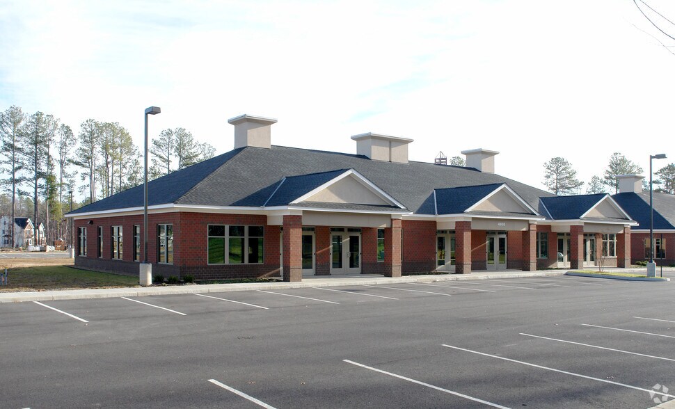 More Photos Of 4908 Dominion Blvd, Glen Allen Office For Lease