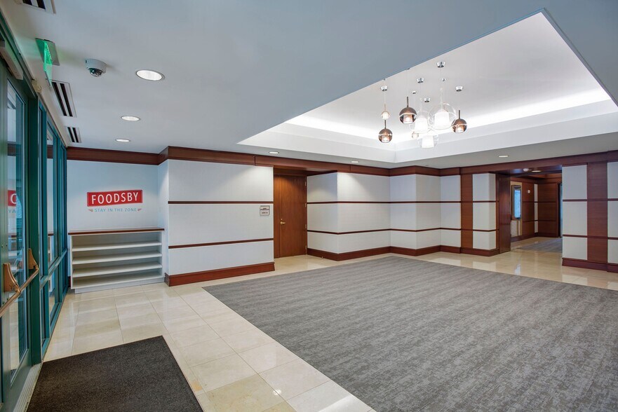 More Photos Of 2 Sun Ct, Peachtree Corners Office For Lease