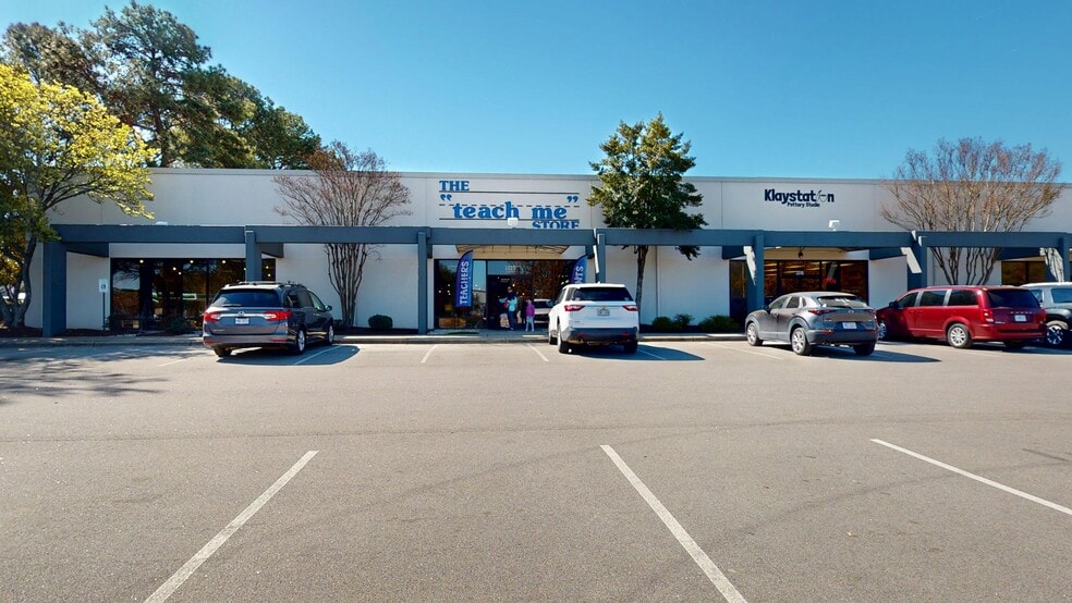Primary Photo Of 3500-3520 Spring Forest Rd, Raleigh Showroom For Lease