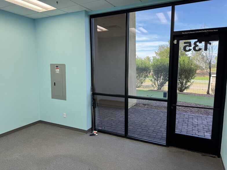 More Photos Of 8670 W Cheyenne Ave, Las Vegas Medical For Lease