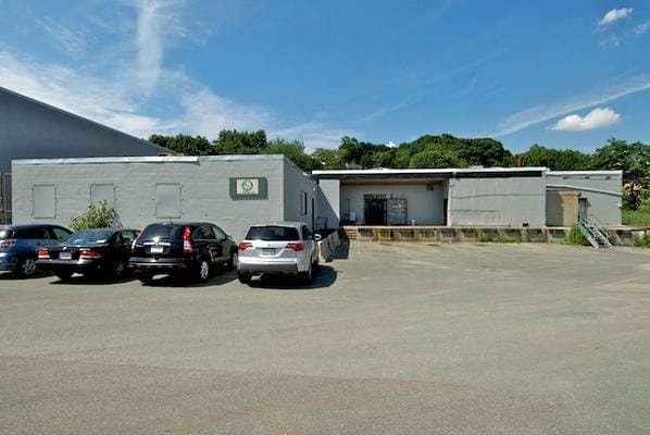 Primary Photo Of 1 Griffin Way, Chelsea Food Processing For Lease