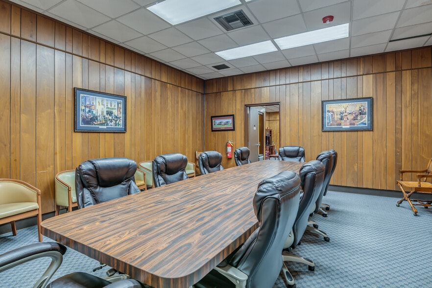 More Photos Of 555 Eastern Blvd, Montgomery Lodge Meeting Hall For Sale