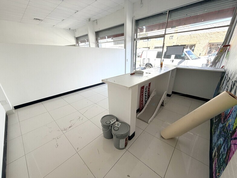 More Photos Of 518-536 E 11th St, Los Angeles Freestanding For Sale