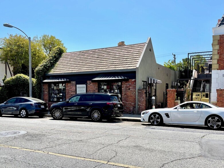 Primary Photo Of 242 26th St, Santa Monica Medical For Lease