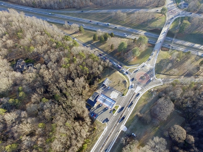 More Photos Of 480 Williams Rd, Lewisville Service Station For Sale