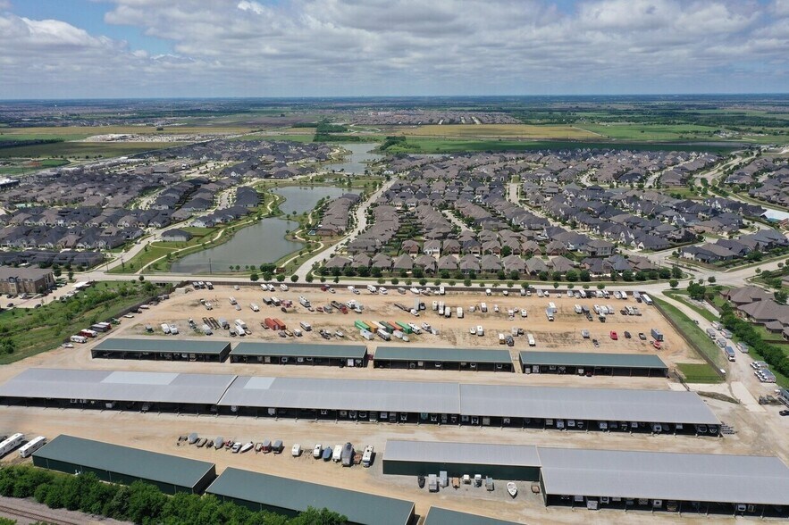 More Photos Of 4022 Prairie Xing Dr, Celina Land For Lease