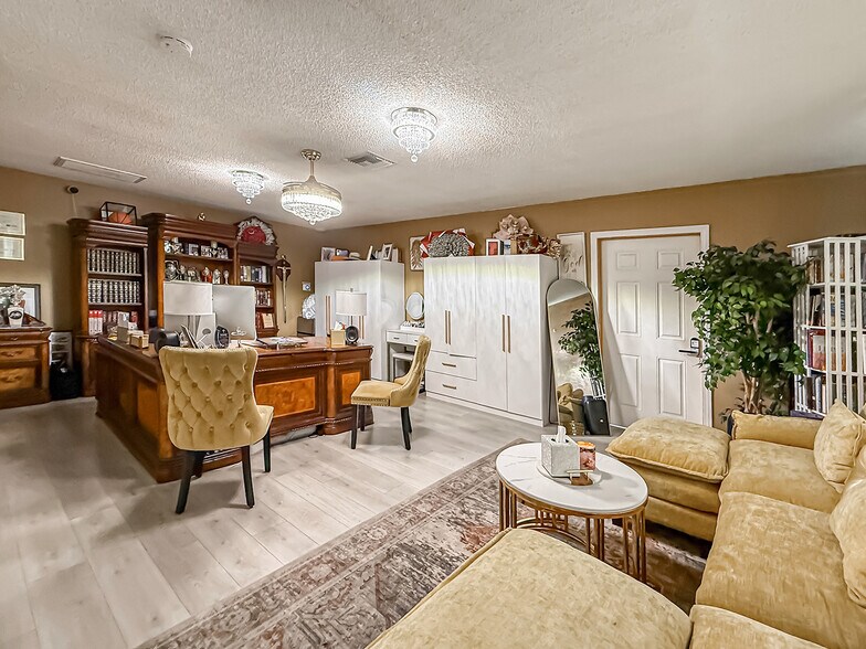 More Photos Of 1492 Sinaloa Rd, Simi Valley Religious Facility For Sale