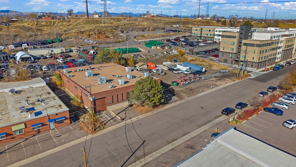 Primary Photo Of 1975 S Navajo St, Denver Manufacturing For Sale