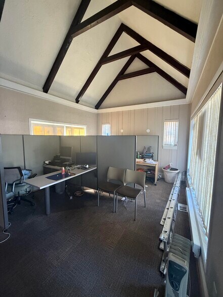More Photos Of 5309 Kenilworth Ave, Riverdale Office For Sale