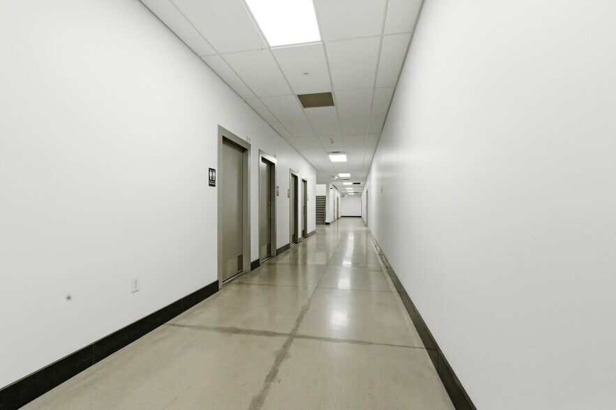 More Photos Of 3500 S Mountain Vista Pky, Provo Industrial For Lease