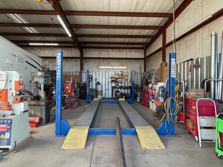 More Photos Of 700 N Gold Ave, Deming Specialty For Sale