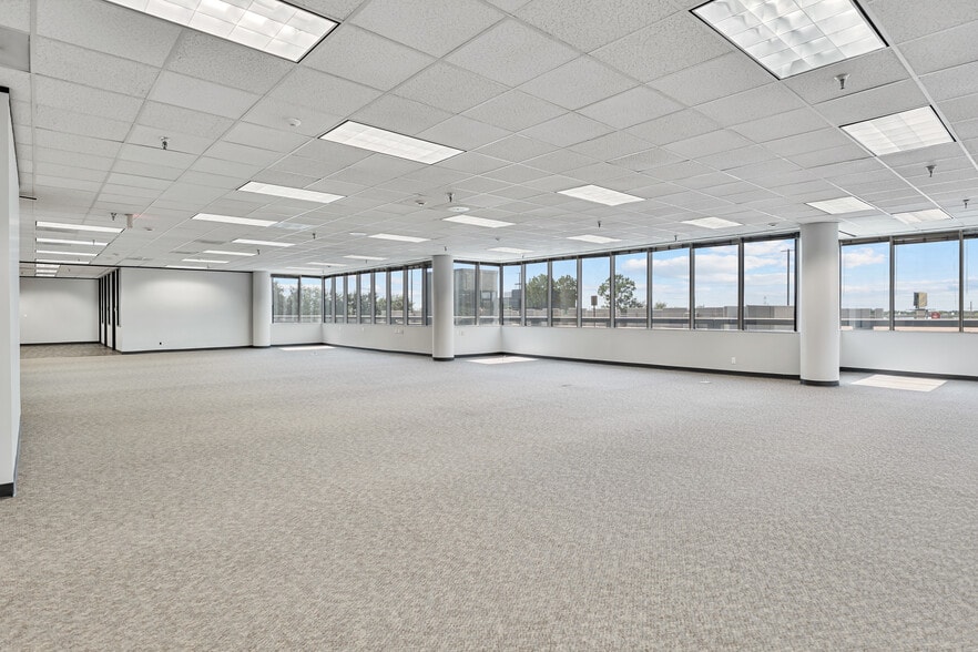 More Photos Of 16225 Park Ten Pl, Houston Office For Lease